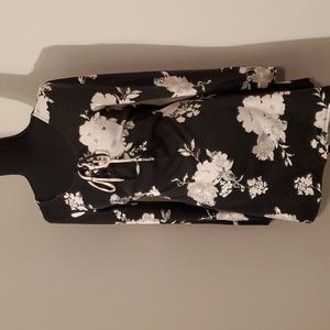 Dress, Women's/Juniors Med. About a Girl, Black, Floral Print, Lace Up top